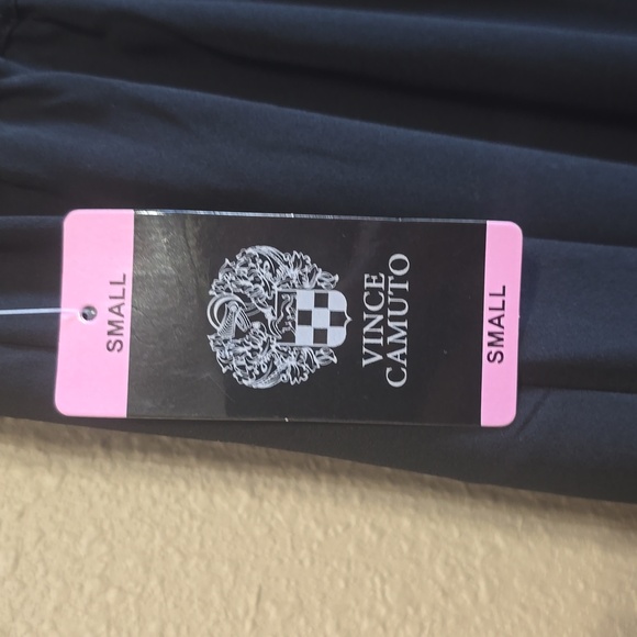 15. NWT Vince Camuto MIDI Skirt in Small - Picture 4 of 10